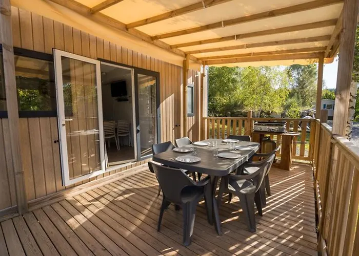 Mobil 36m² Avec Terrasse - 6 Personnes, 3 - Api-1-52-530 * Granges-Aumontzey