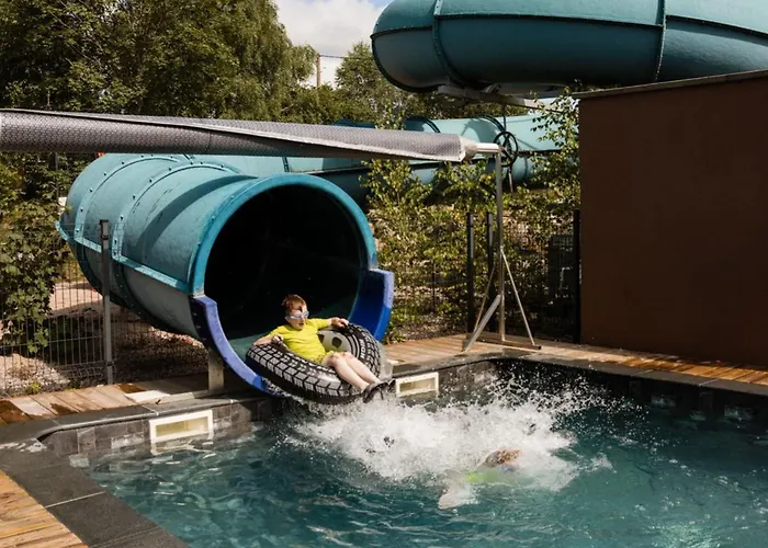 Mobil 36m² Avec Terrasse - 6 Personnes, 3 - Api-1-52-530 Campsite *